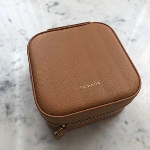 Samara vegan leather jewelry box